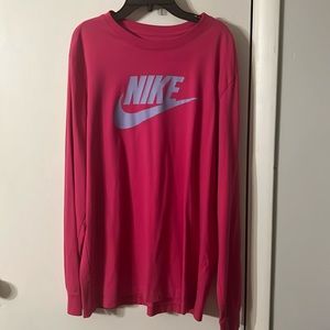Nike tshirt